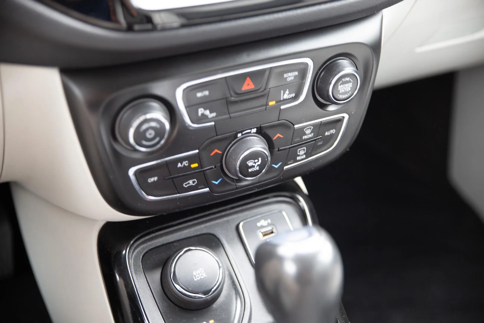 2021 Jeep Compass Limited - Photo 15