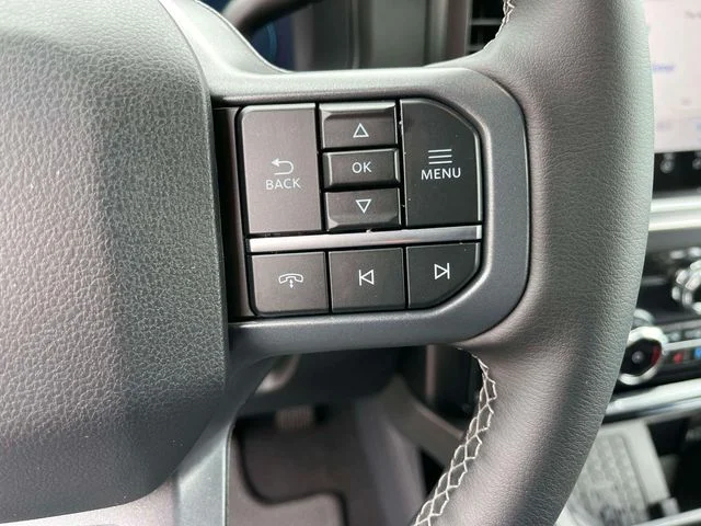 New 2027 Carbonized Gray Metallic Ford F-250® Lariat® image 25