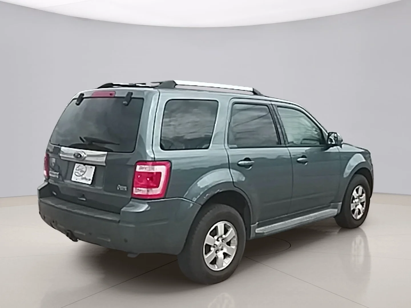Used 2011 Blue Ford LIMITED image 5