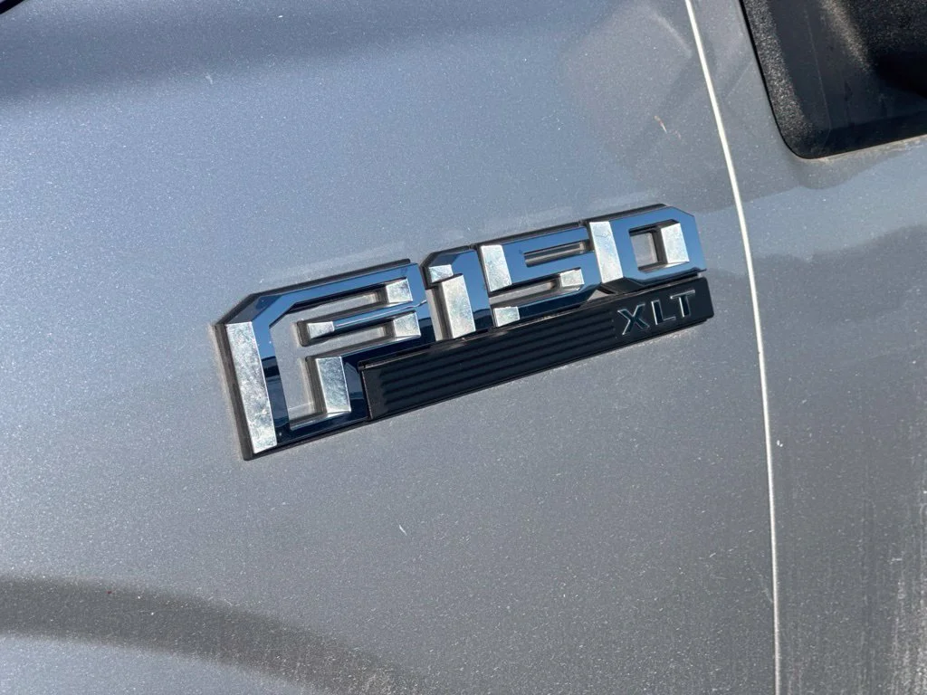 Used 2018  Ford XLT image 11