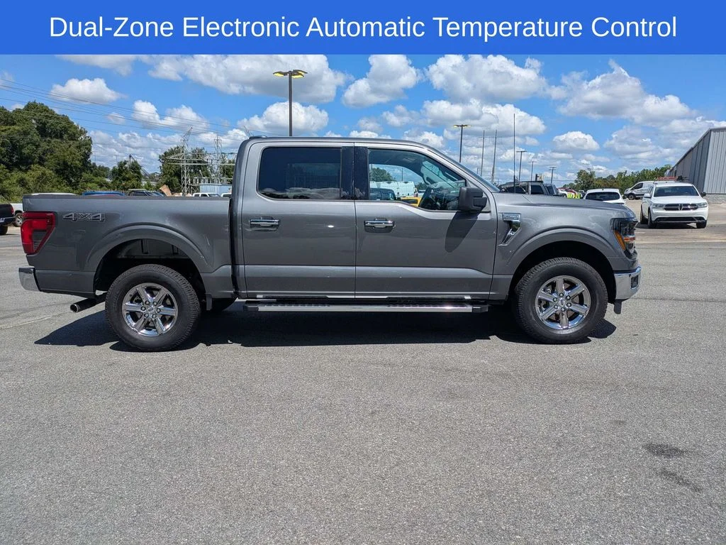 Used 2025 Gray Ford XLT image 3