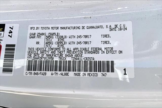 Certified Used 2024 ICE CAP Toyota  image 32
