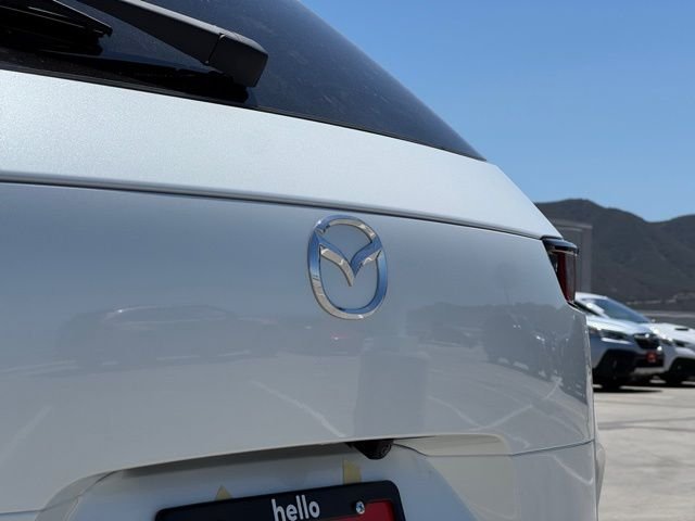 New 2026 Wind Chill Pearl Mazda 2.5 S Preferred AWD image 24