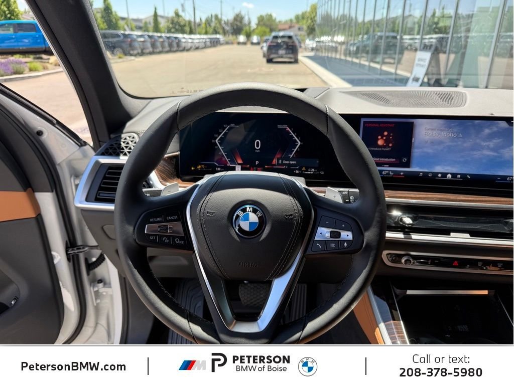 New 2026 Alpine White BMW xDrive50e image 21
