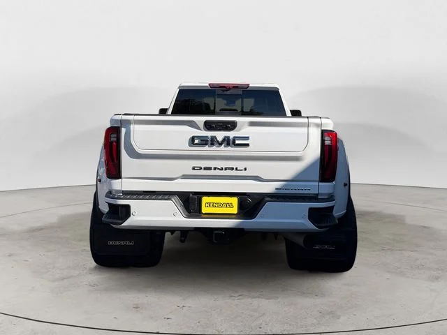 Used 2024 White GMC Denali Ultimate image 4