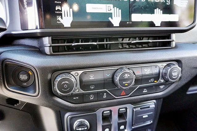 New 2026 41 Jeep Sport S image 28