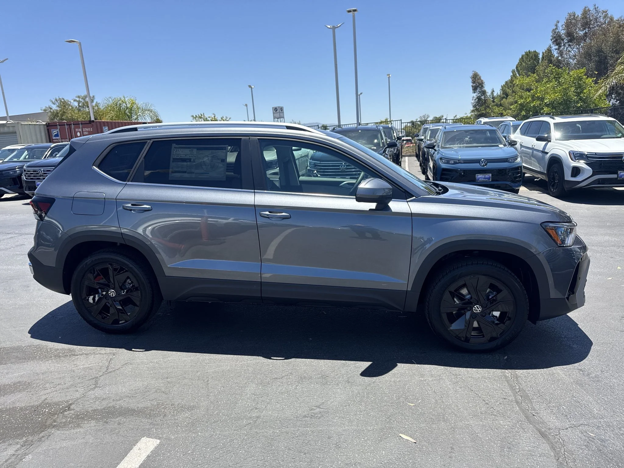 New 2026 Platinum Gray Metallic Volkswagen SE image 9