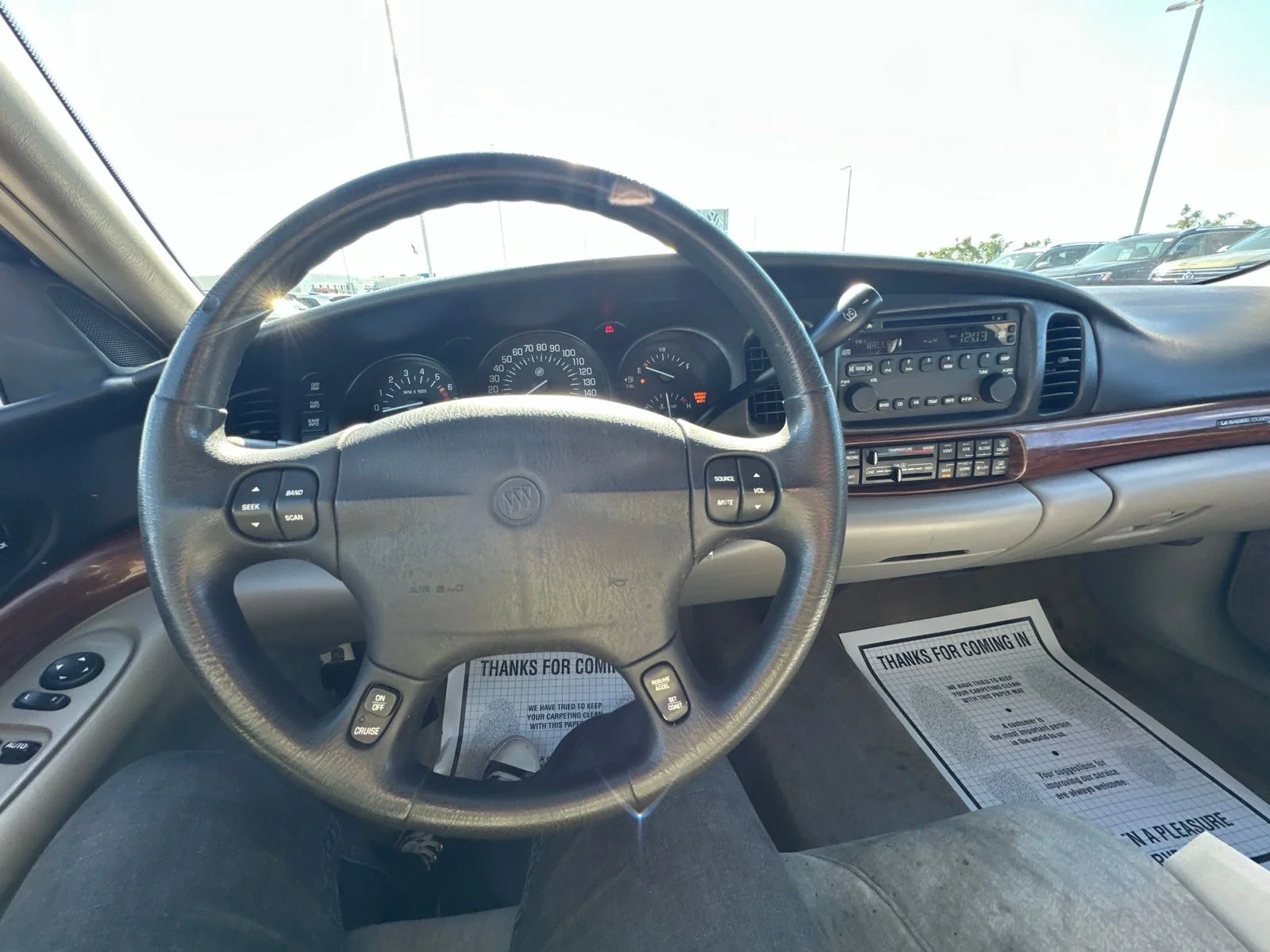 Used 2005 White Buick Custom image 36
