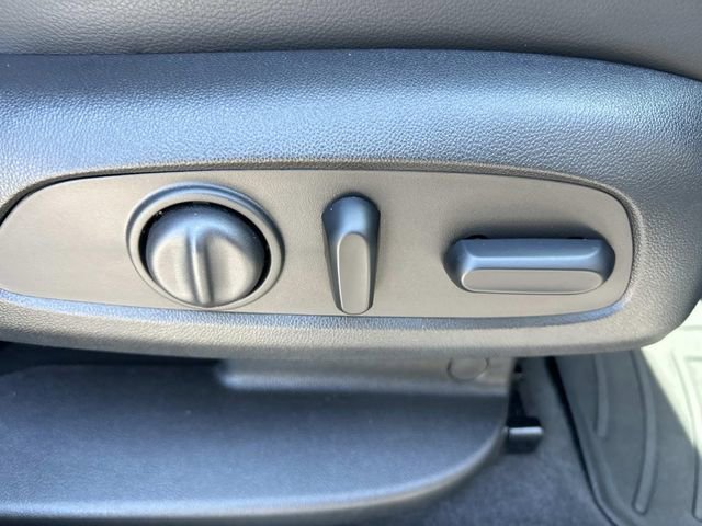 2023 GMC Acadia Denali - Photo 25