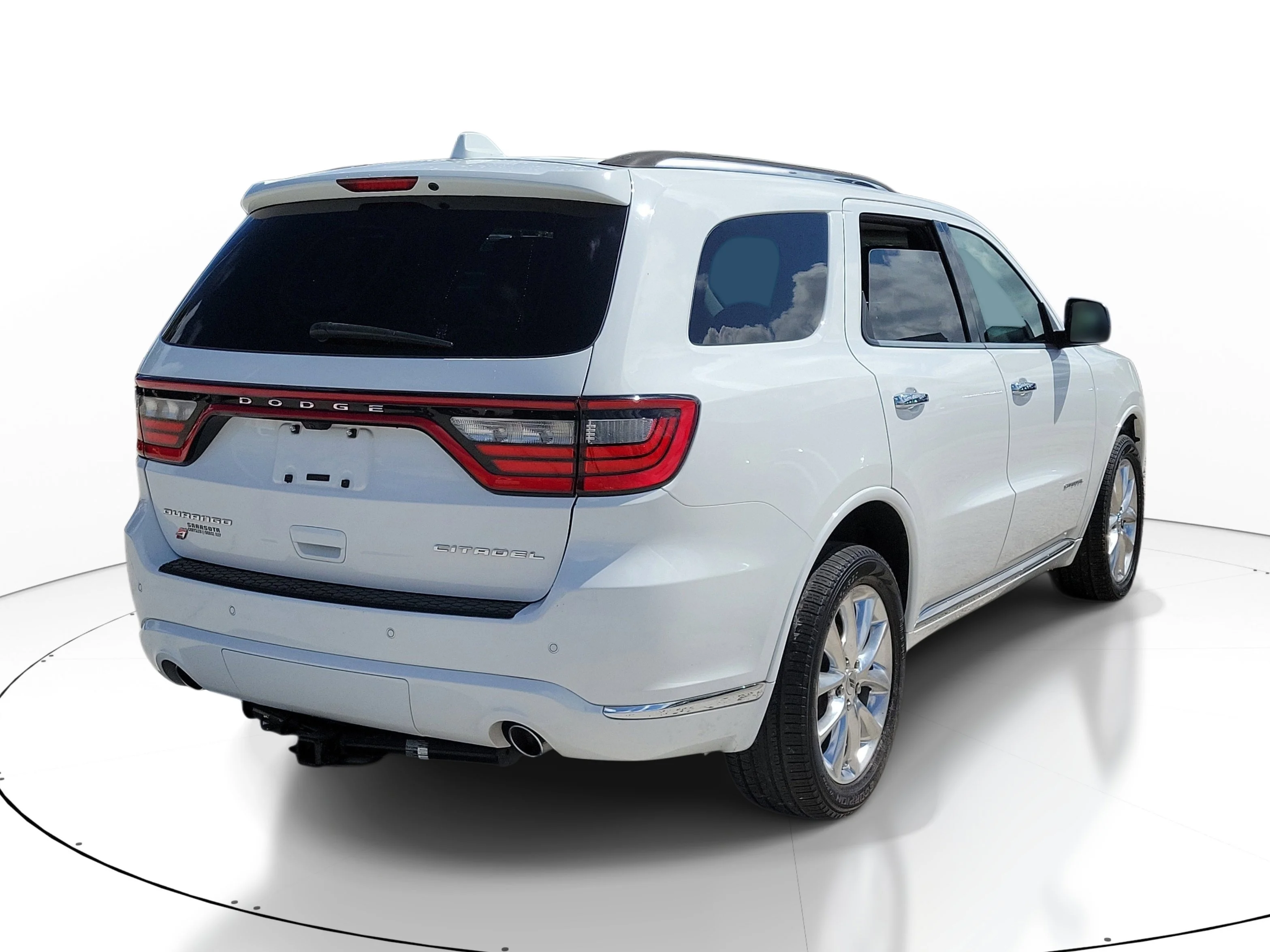 Used 2019 White Knuckle Clearcoat Dodge Citadel image 6