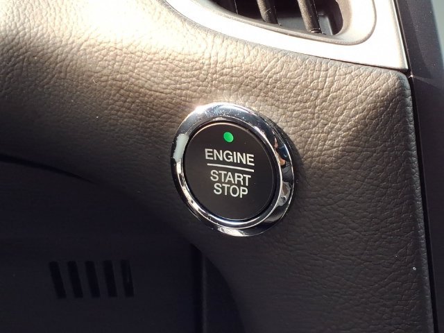 2024 Ford Edge ST-Line - Photo 22