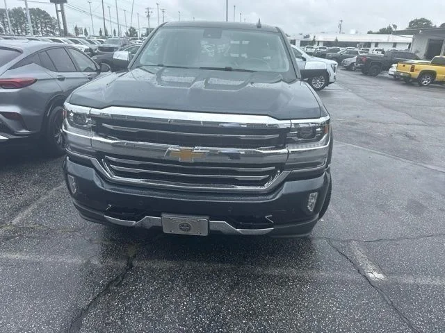 Used 2018 Gray Chevrolet High Country image 7