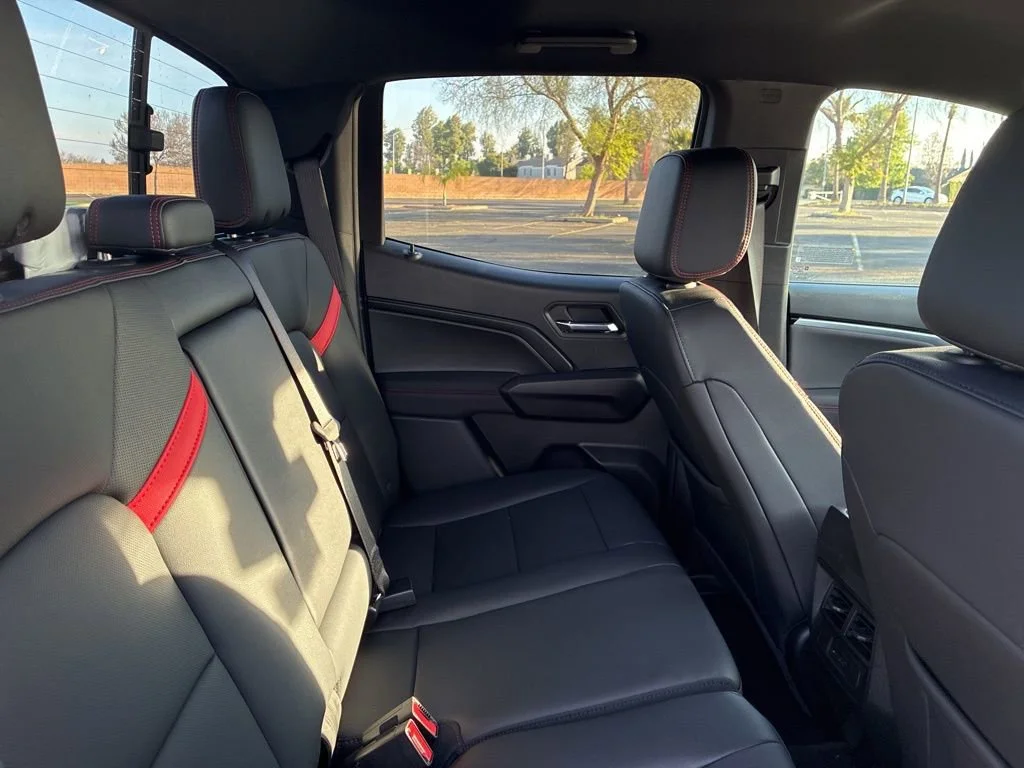 2026 Chevrolet Colorado Z71 - Photo 24