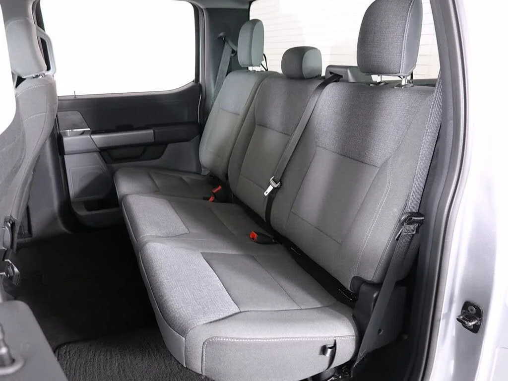 Used 2025 Silver Metallic Ford XLT image 11