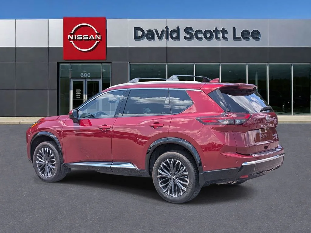 Used 2026 Red Nissan Platinum image 10