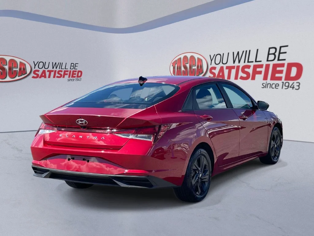 Certified Used 2023 Red Hyundai SEL image 6