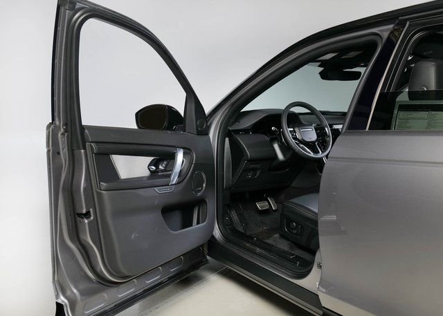 2025 Land Rover Discovery Sport Dynamic SE - Photo 17