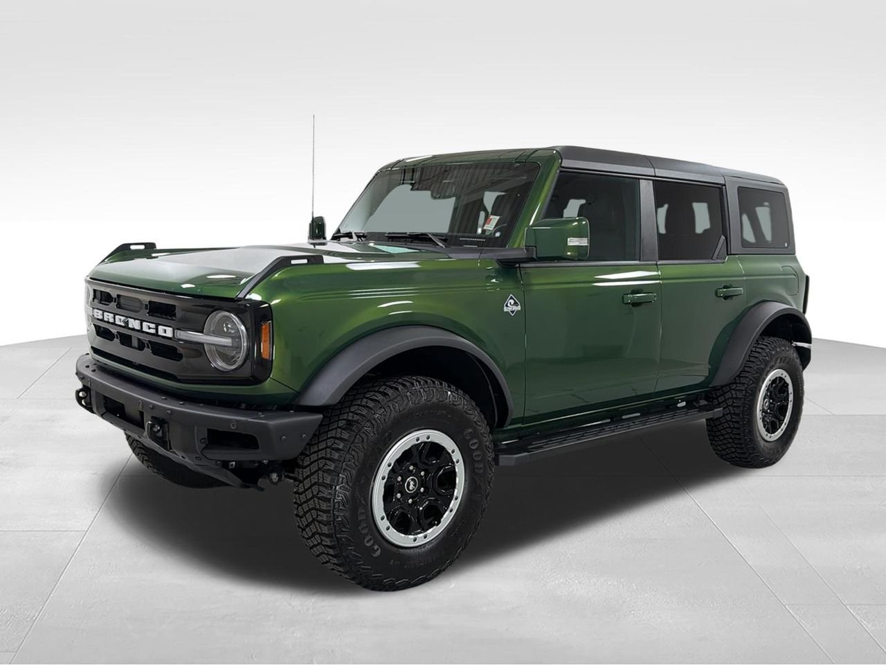 2024 Ford Bronco Outer Banks 4x4's photo