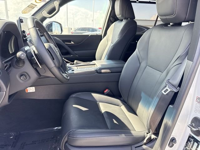 Certified Used 2025 White Lexus 700h Luxury image 11