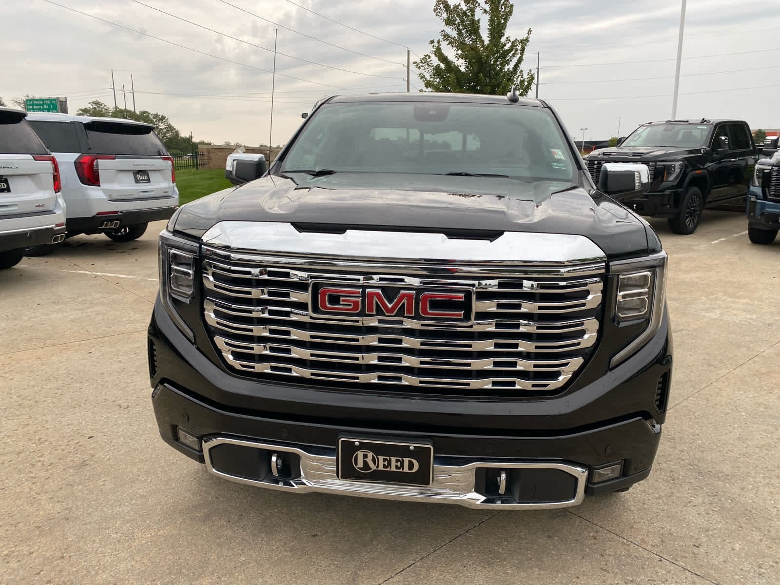 Used 2024 GMC Sierra 1500 Denali Denali with VIN 3GTUUGED7RG456905 for sale in Kansas City