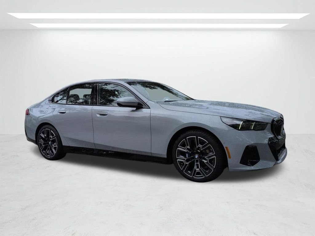 New 2027 Gray Metallic BMW 530i image 2