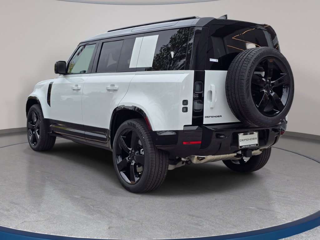 New 2026 Fuji White LAND ROVER X-Dynamic SE image 7