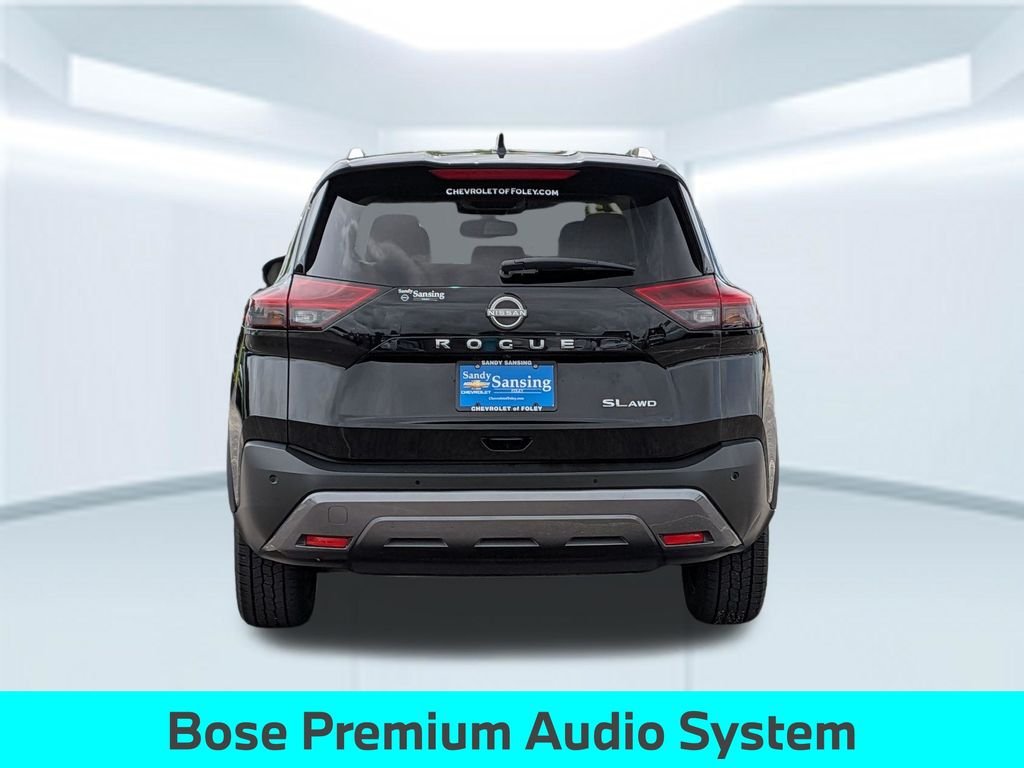 Used 2023 Super Black Nissan SL image 5