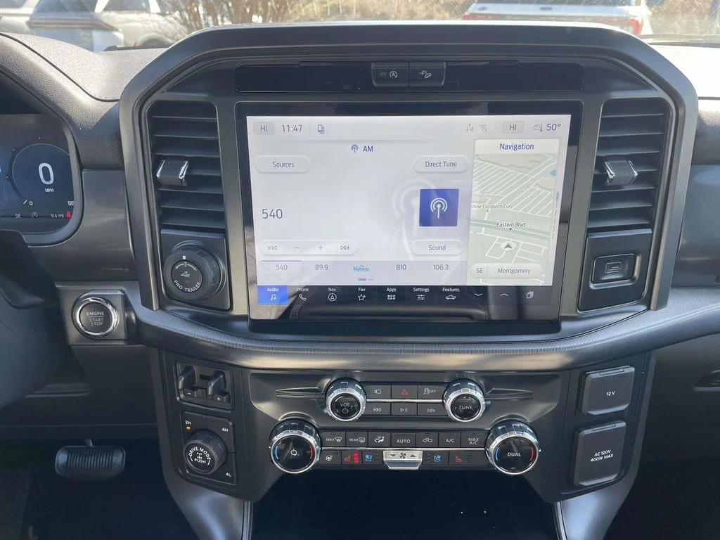 New 2026 Oxford White Ford Lariat® image 22