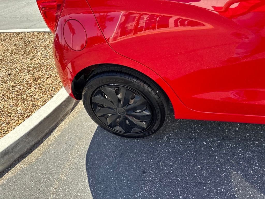 Used 2019 Red Chevrolet LS image 21