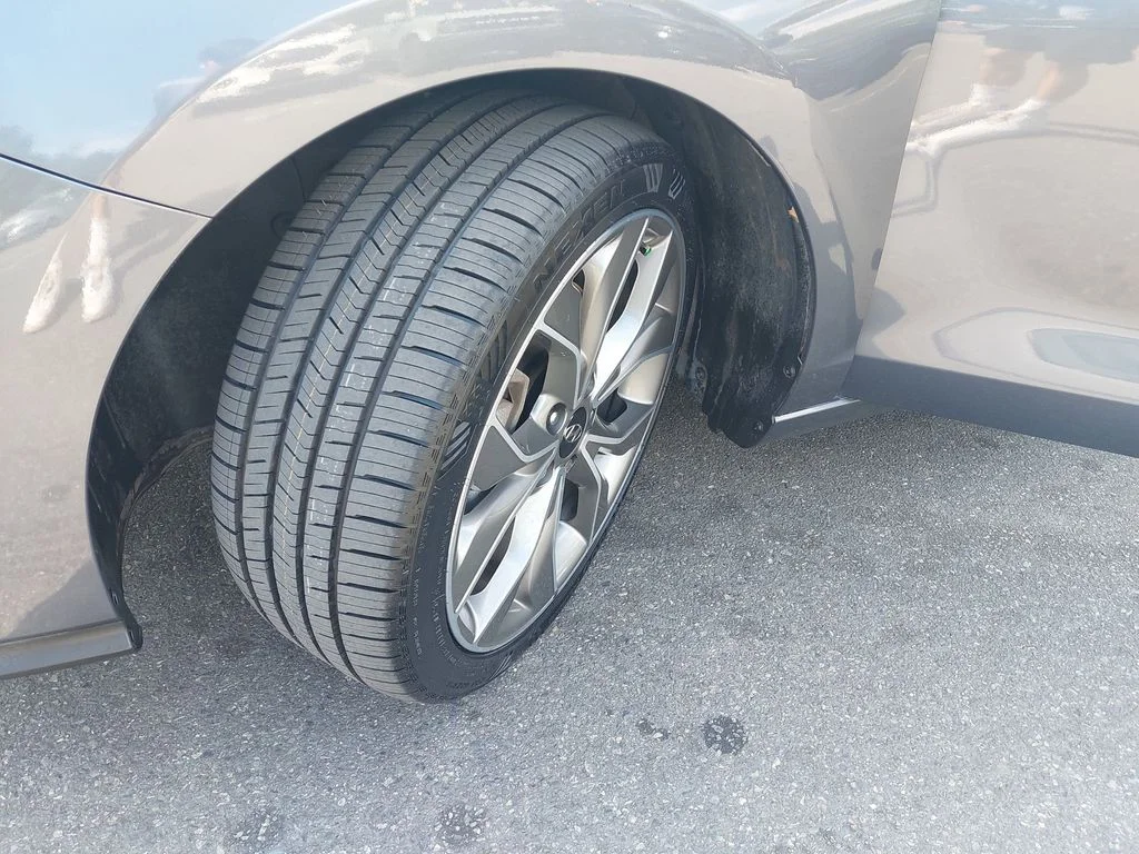 Used 2019 White Hyundai N Line image 30