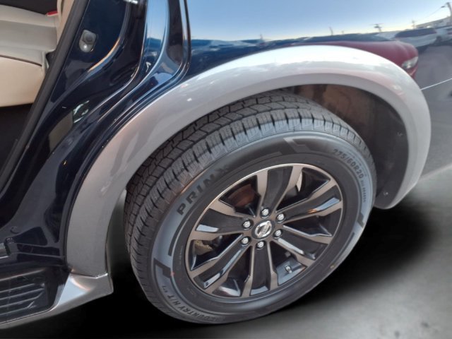 Used 2018 Blue Nissan Platinum image 22