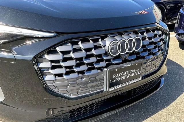 Used 2025 Black Audi 2.0T Premium image 33