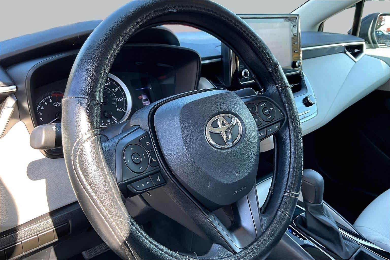 Used 2022 Black Sand Pearl Toyota LE image 17