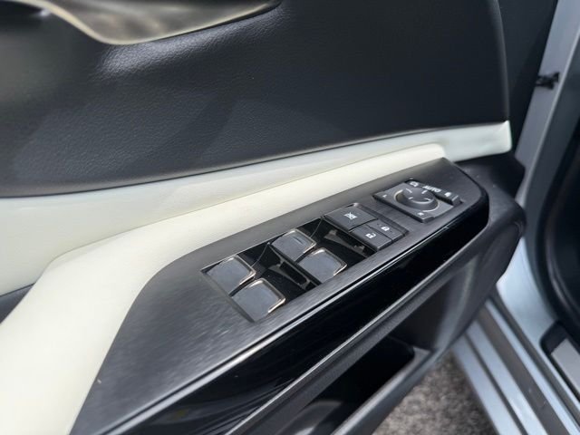 Used 2023 Silver Lexus 350 F Sport image 15