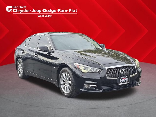 2017 INFINITI Q50 2.0t Premium