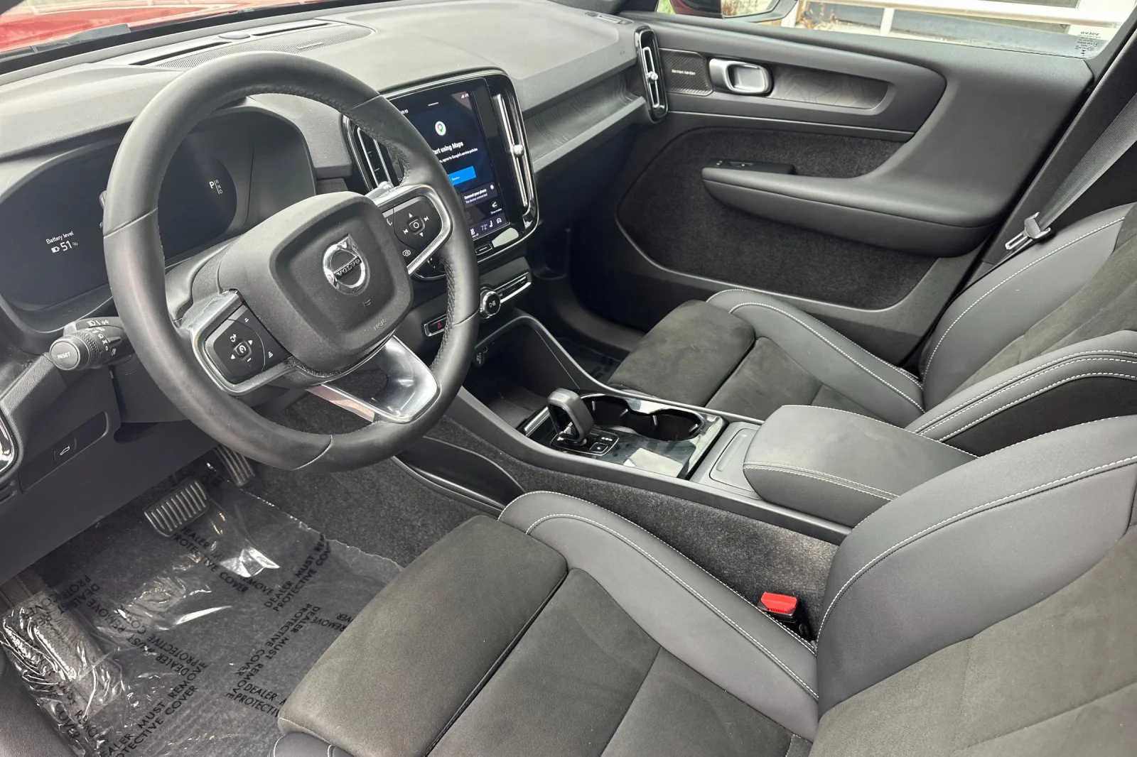 Certified Used 2023 Fusion Red Metallic Volvo Ultimate image 14