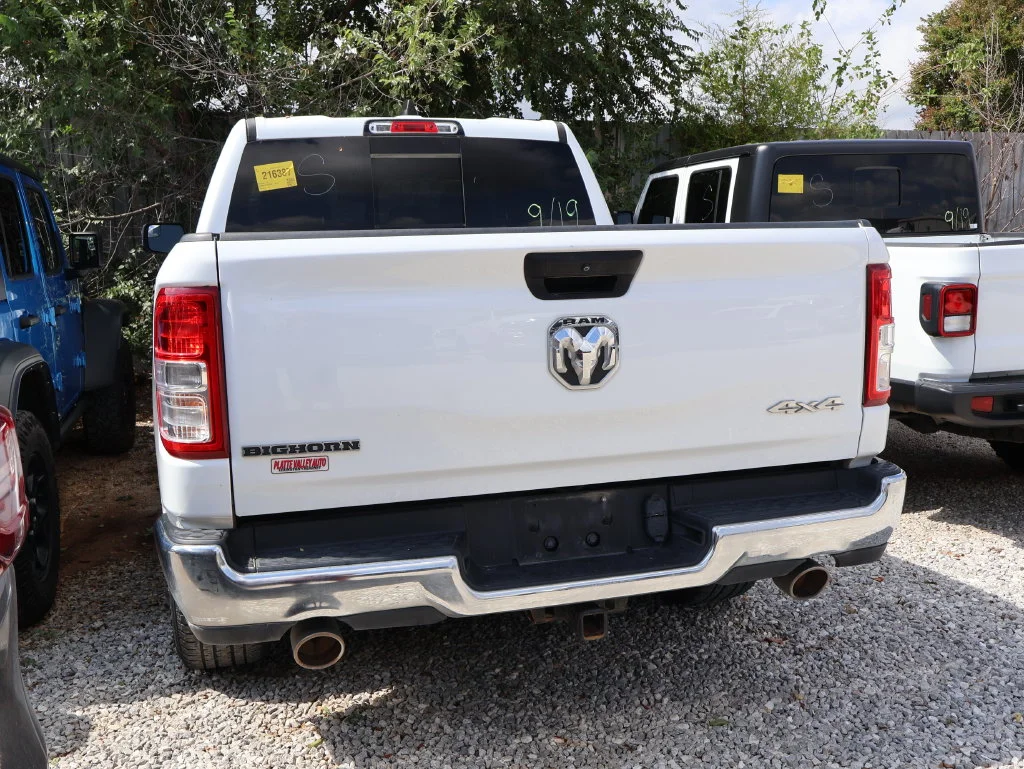 Used 2023 White Ram Big Horn/Lone Star image 18