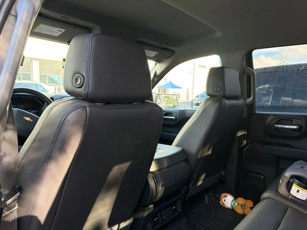 Used 2026 Summit White Chevrolet WT image 8