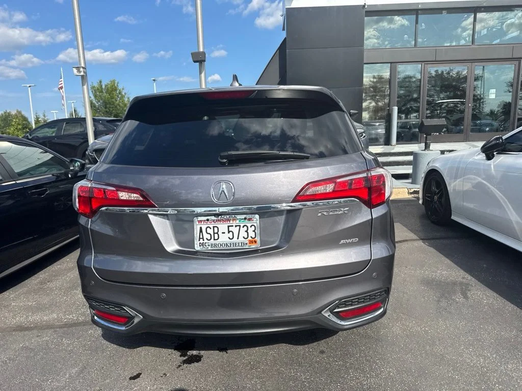 Used 2018  Acura Advance Package image 4