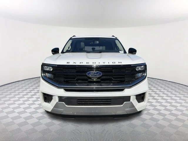 Used 2025 White Ford Platinum MAX image 2