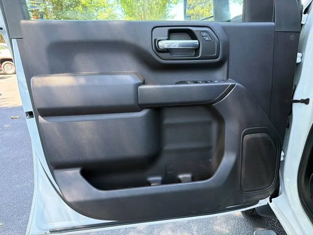 Used 2022 Summit White Chevrolet WT image 10