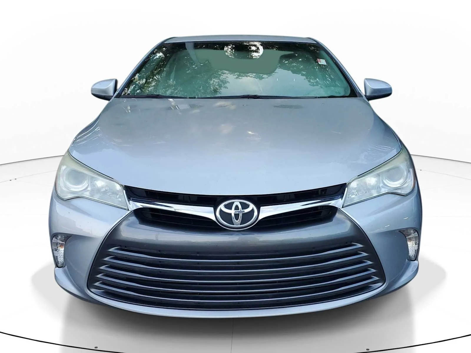 Used 2016 Celestial Silver Metallic Toyota XLE image 2