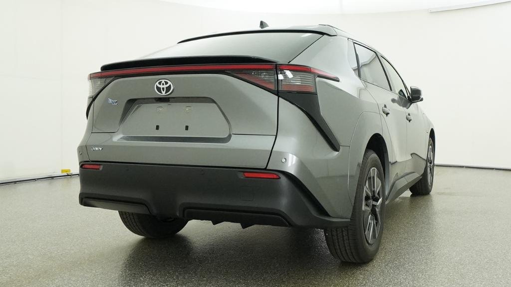 New 2026 Heavy Metal Toyota XLE image 4