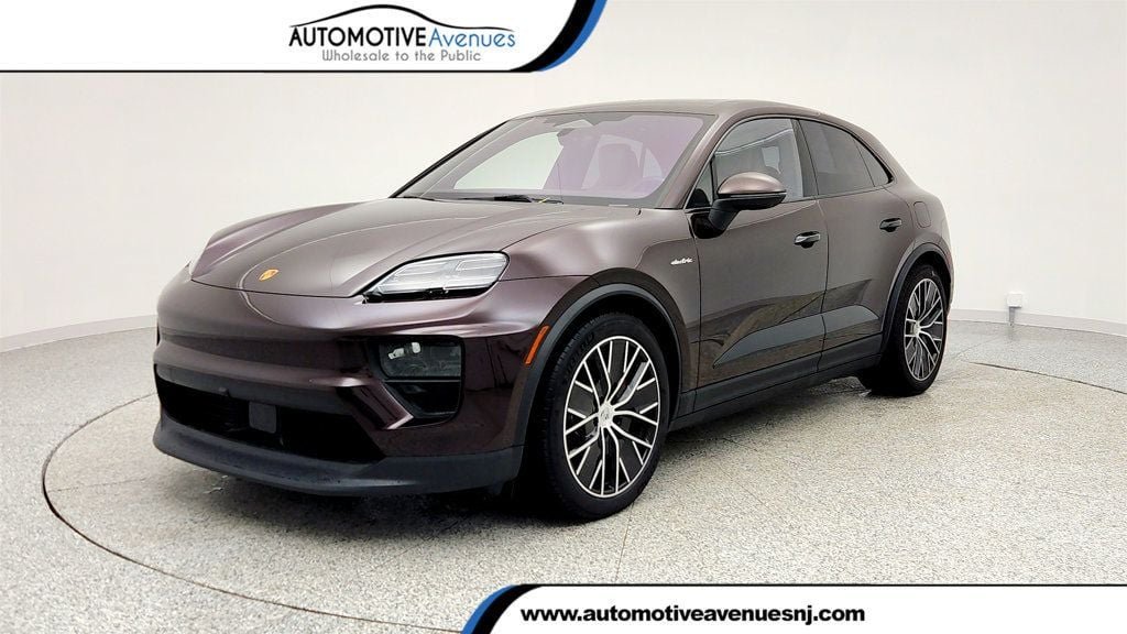 2025 Porsche Macan S