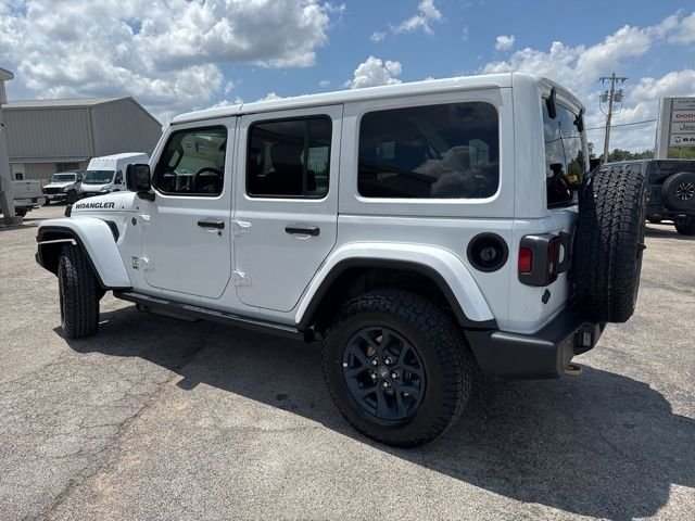 New 2026 Bright White Clear-Coat Exterior Paint Jeep 85th Anniversary Edition image 4