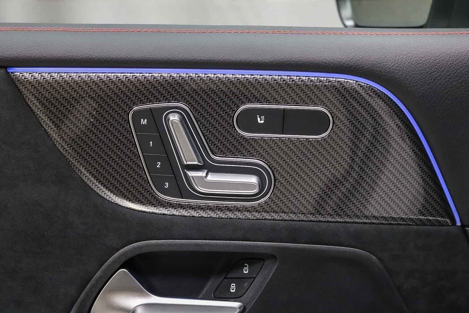 2026 Mercedes-Benz GLB AMG GLB 35 - Photo 22