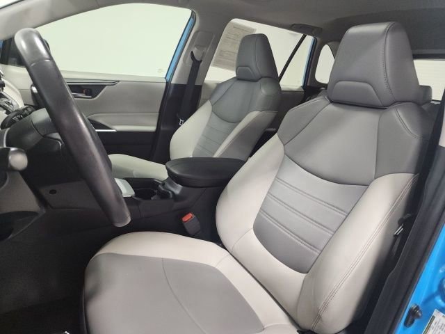 2021 Toyota RAV4 XLE Premium - Photo 22