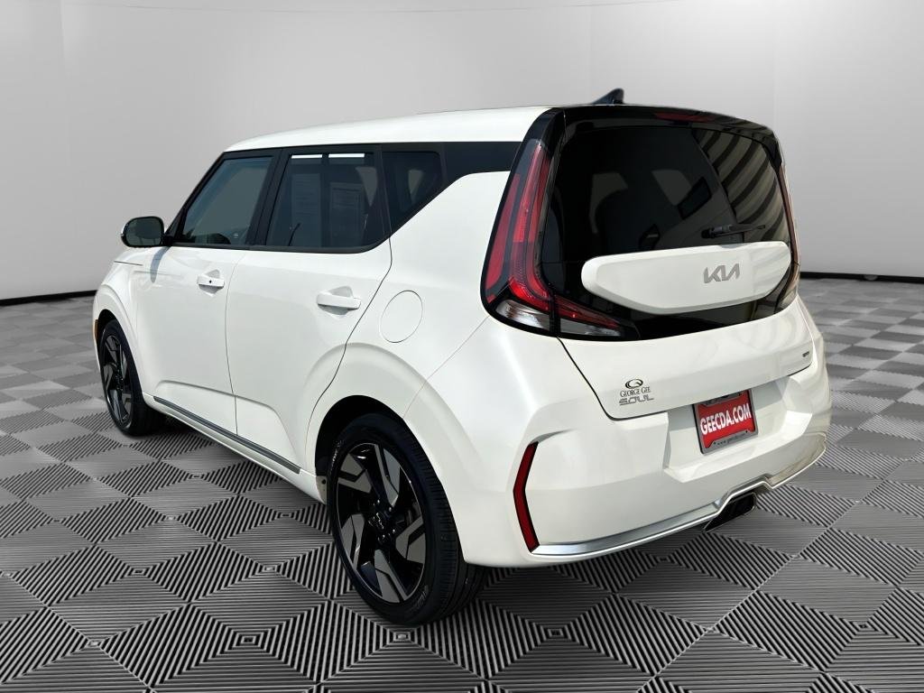 Used 2023 Snow White Pearl Kia GT-Line image 6