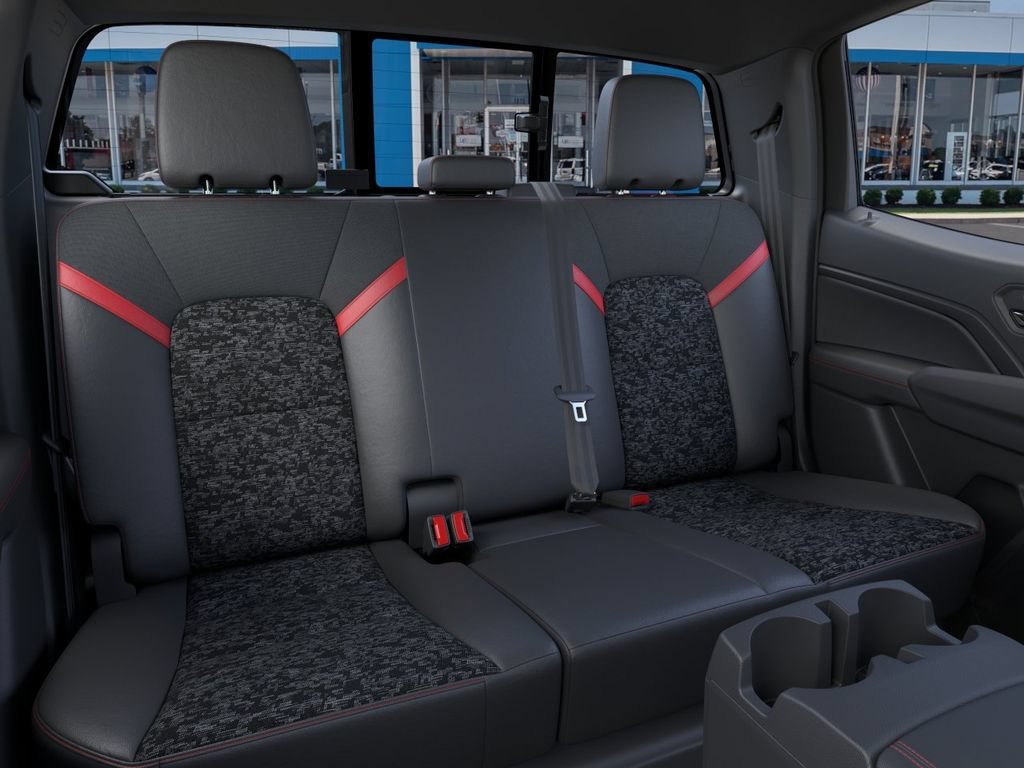 2026 Chevrolet Colorado Z71 Crew Cab Pickup Slide 16