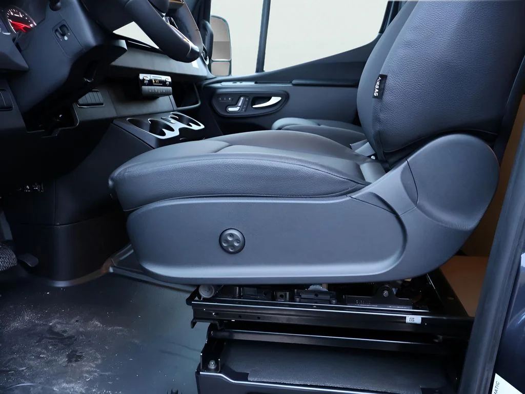 2026 Mercedes-Benz Sprinter Cargo Van Base - Photo 38